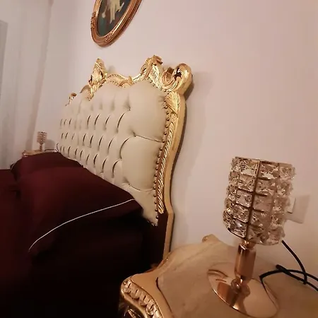 Casa San Pio Hotel *