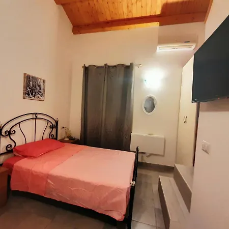 Casa San Pio Barcellona-Pozzo di Gotto